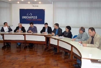 Dirigentes da Unochapecó reúnem-se com Fritsch e João Rodrigues
