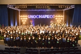 <p>Na sexta-feira (23/03), mais de 300 estudantes da Unochapecó colaram grau na Formatura Institucional</p>