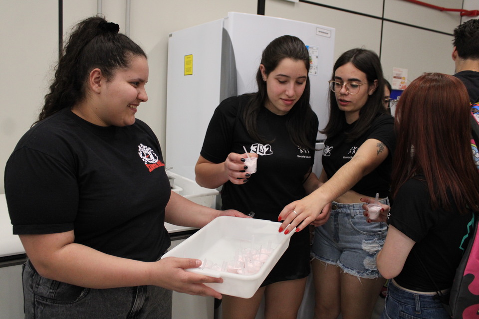 <p>Mais de 3 mil estudantes participaram de uma tarde repleta de atividades práticas e aprendizado.</p>