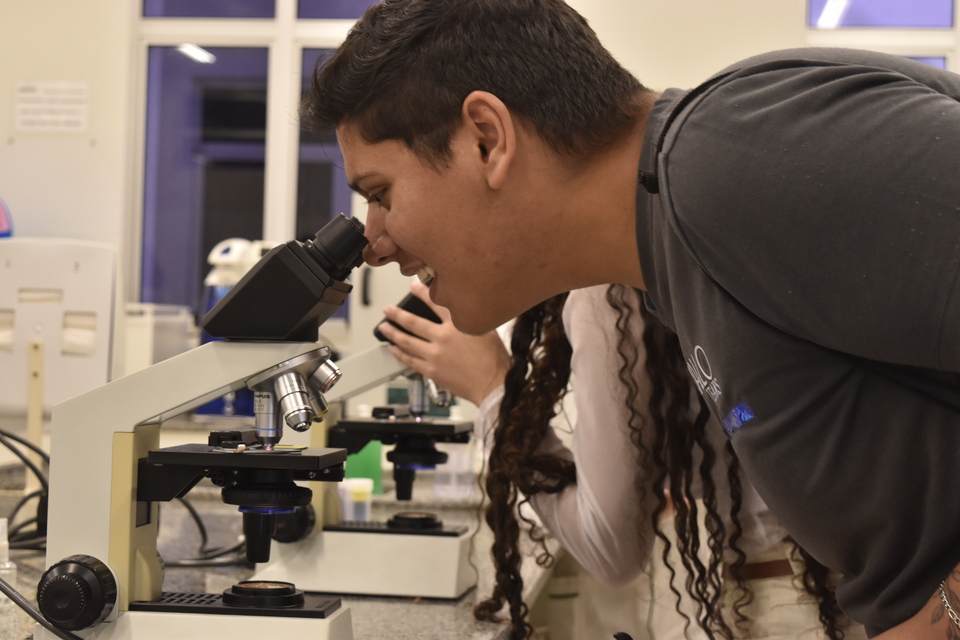 <p>Mais de 3 mil estudantes participaram de uma tarde repleta de atividades práticas e aprendizado.</p>