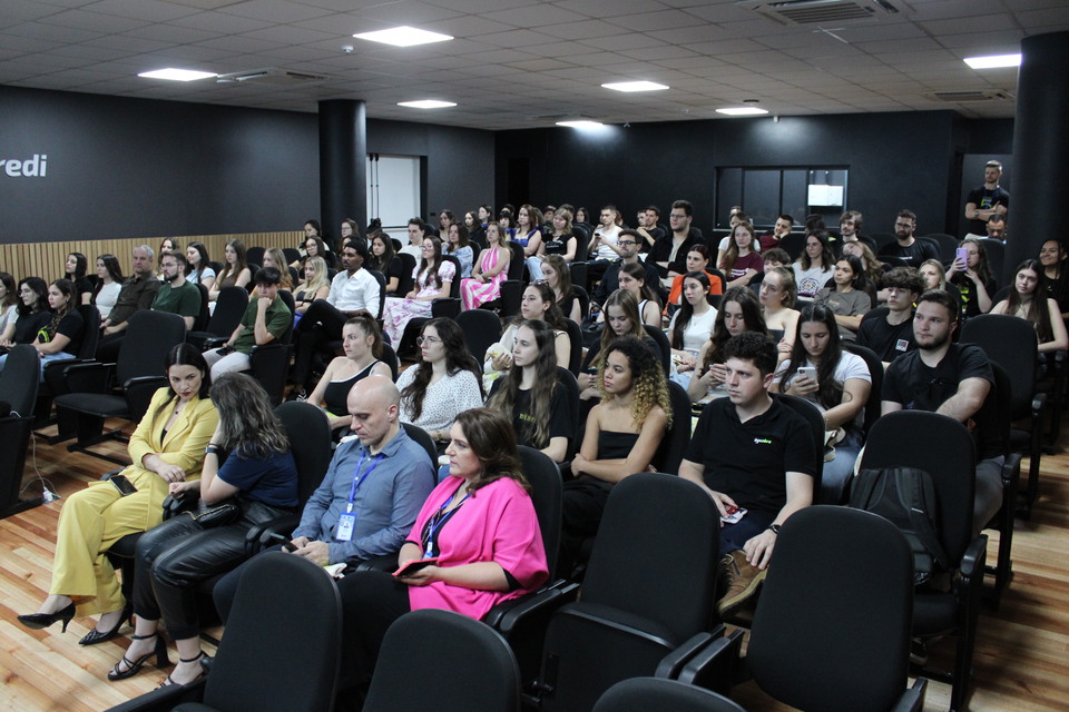 <p>A comemoração especial foi realizada no Auditório do Cooperativismo, no Pollen Parque Científico e Tecnológico.</p>