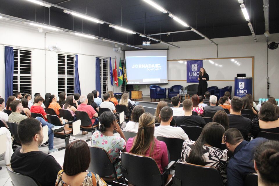 Jornada Uno celebra conquistas dos formandos na Uno São Lourenço do Oeste