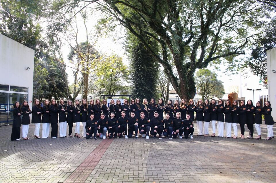 Formandos do curso de Odontologia colam grau neste sábado (22)